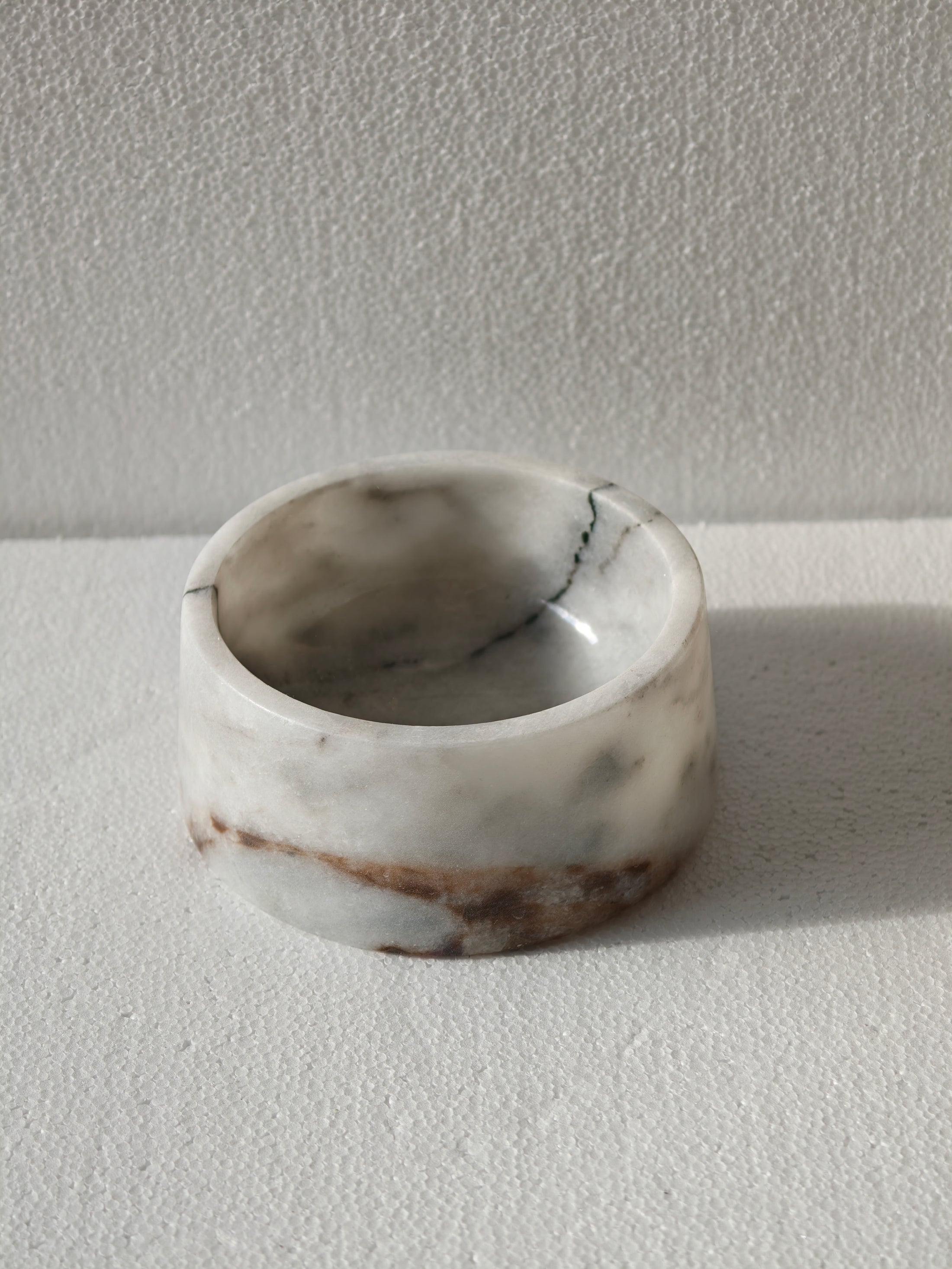 STUDIO ANIMAUX | Marble food and drink bowl | Elephant White Marble