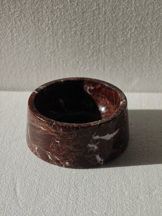 STUDIO ANIMAUX | Marble food and drink bowl | Rosso Lepanto