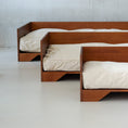 Load image into Gallery viewer, dogbed_sizes 2
