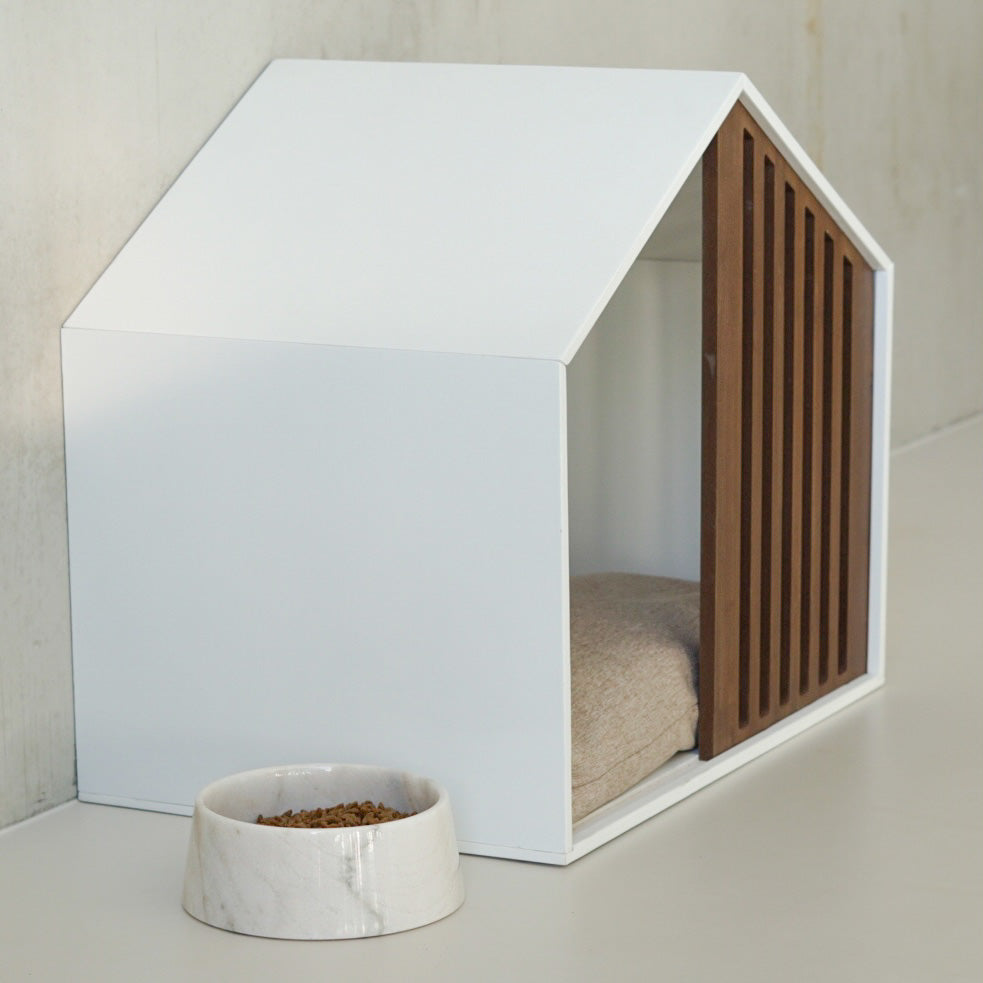 CAT HOUSE WHITE